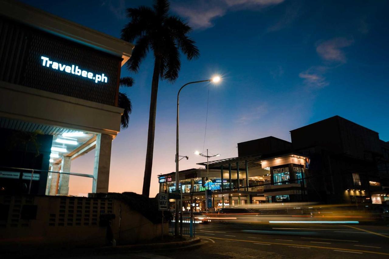 Travelbee Airport Inn Lapu-Lapu City Eksteriør billede