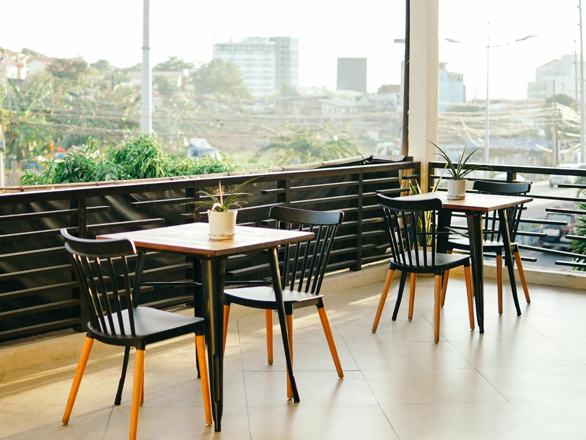 Travelbee Airport Inn Lapu-Lapu City Eksteriør billede